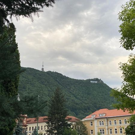 Cosy Hideaway Apartment Brasov Luaran gambar